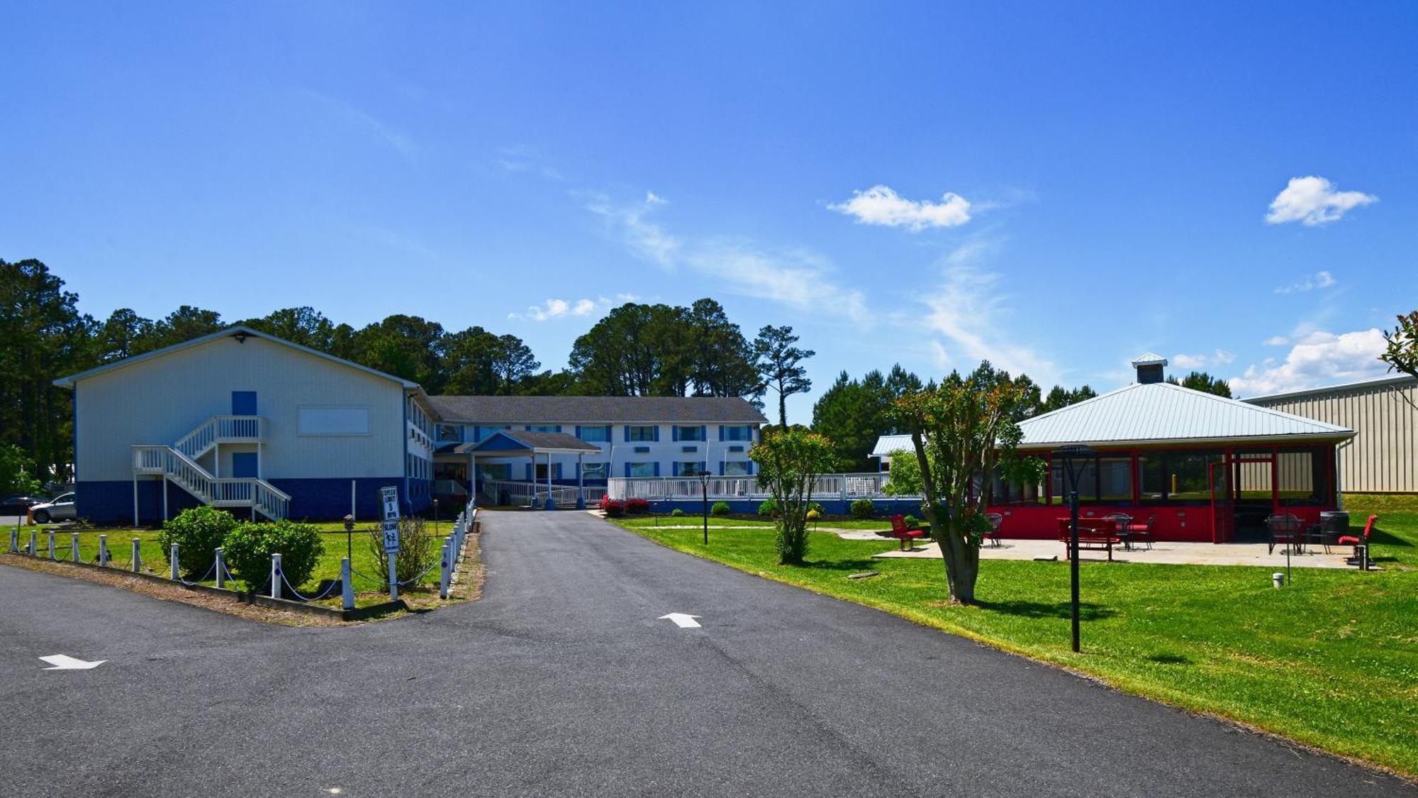 Days Inn By Wyndham Chincoteague Island Exterior photo